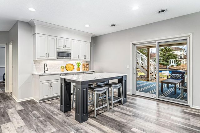 350 Lythrum Lane, Medina, MN 55340