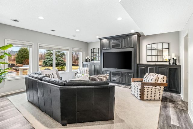 350 Lythrum Lane, Medina, MN 55340