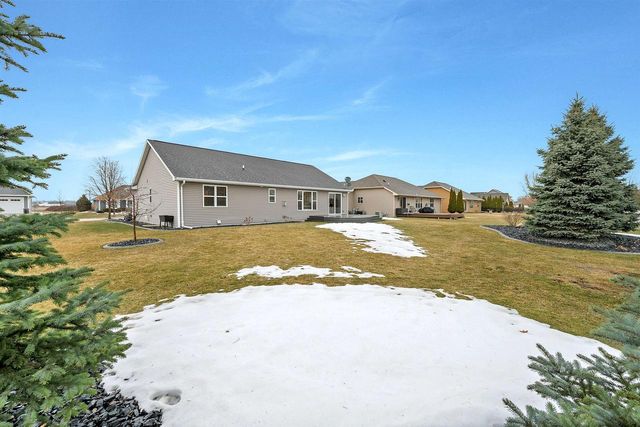 1372 LEAR LANE, De Pere, WI 54115