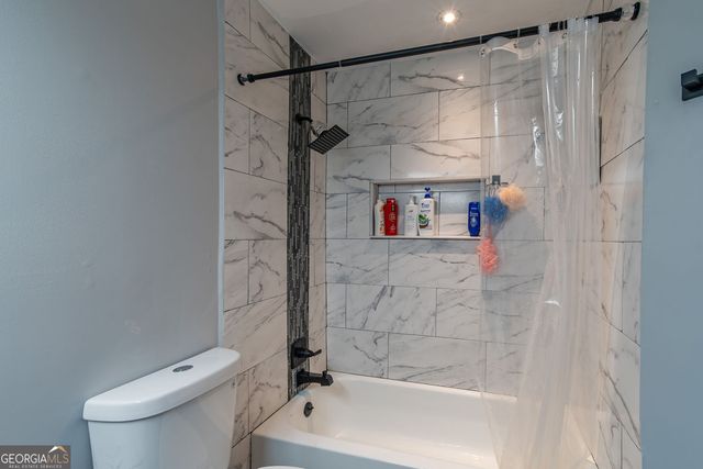 708 Glenleaf Drive, Peachtree Corners, GA 30048