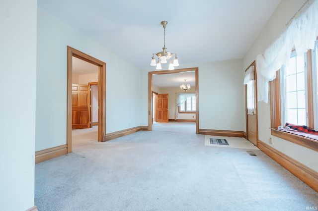 7162 Main Street, Wadesville, IN 47638