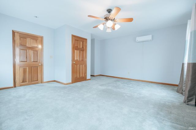 7162 Main Street, Wadesville, IN 47638