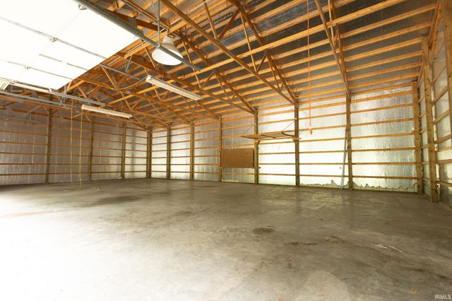 7162 Main Street, Wadesville, IN 47638