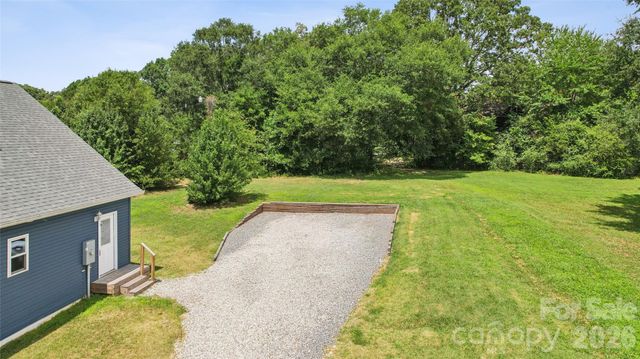 776 S Grove Street Extension, Lincolnton, NC 28092