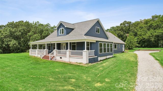 776 S Grove Street Extension, Lincolnton, NC 28092