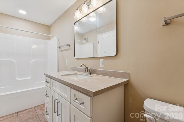 776 S Grove Street Extension, Lincolnton, NC 28092