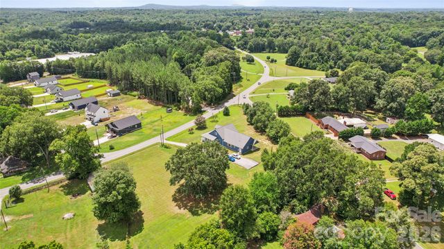 776 S Grove Street Extension, Lincolnton, NC 28092