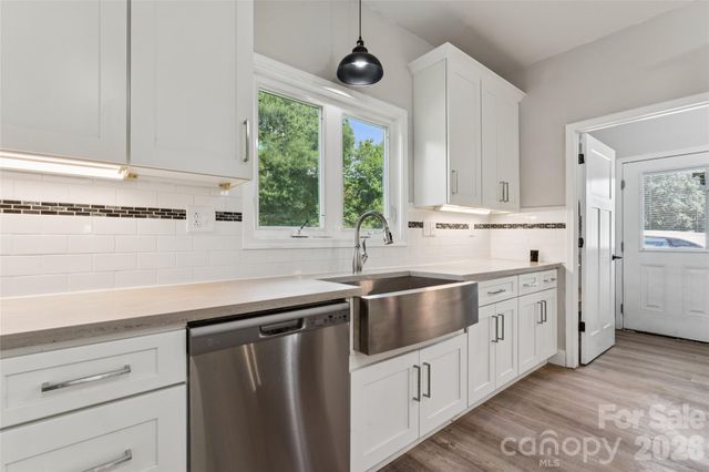 776 S Grove Street Extension, Lincolnton, NC 28092
