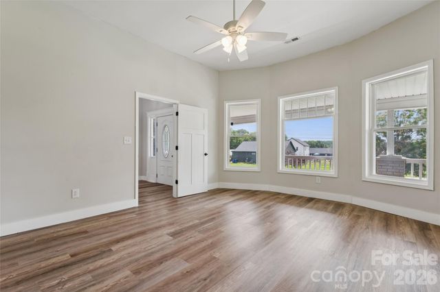 776 S Grove Street Extension, Lincolnton, NC 28092