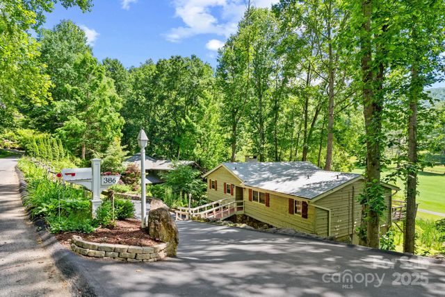 386 Country Club Drive, Canton, NC 28716