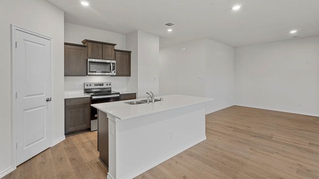 1679 Mantle Road, Crandall, TX 75114
