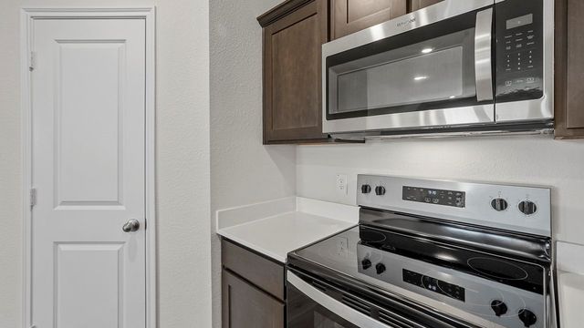 1679 Mantle Road, Crandall, TX 75114