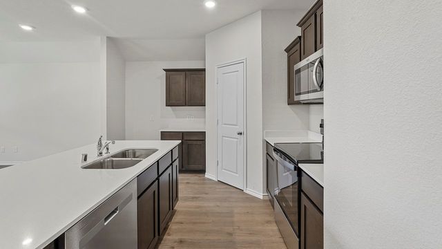 1679 Mantle Road, Crandall, TX 75114