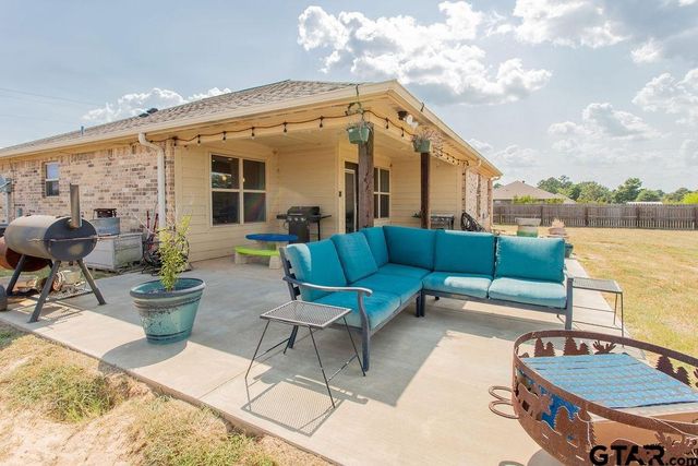 14308 County Road 452, Lindale, TX 75771