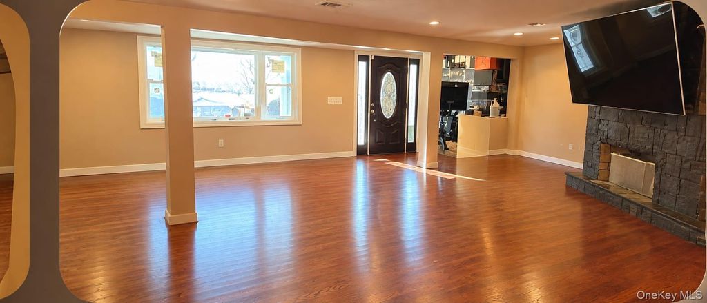 380 Sheridan Boulevard, Inwood, NY 11096 — photo 2