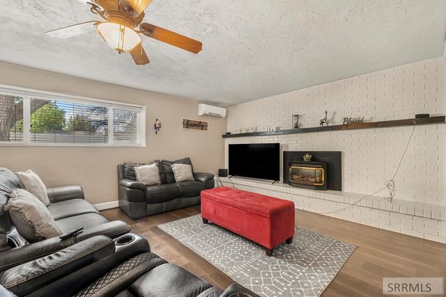 2374 Belmont Avenue, Idaho Falls, ID 83404