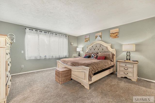 2374 Belmont Avenue, Idaho Falls, ID 83404