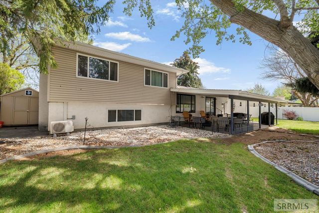2374 Belmont Avenue, Idaho Falls, ID 83404