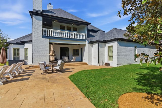 1404 Sylvan Avenue, Dallas, TX 75208