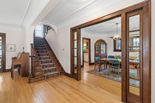 1629 W 25th Street, Minneapolis, MN 55405