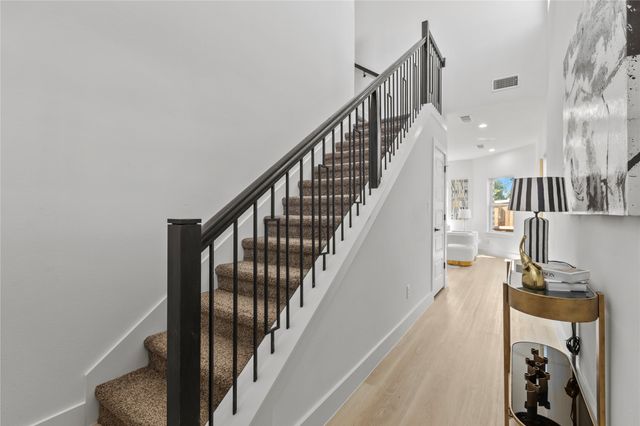 124 Homes Drive, Grand Prairie, TX 75050