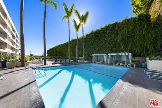 1131 Alta Loma Road 131, West Hollywood, CA 90069