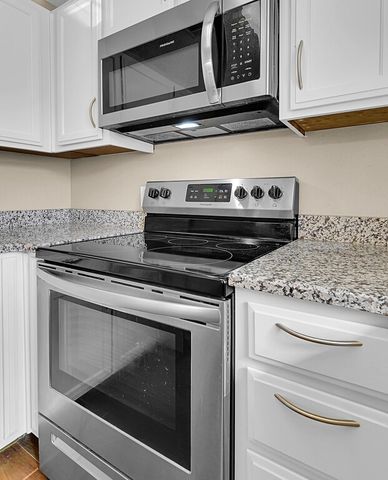 204 Wildcat Drive, Waco, TX 76705