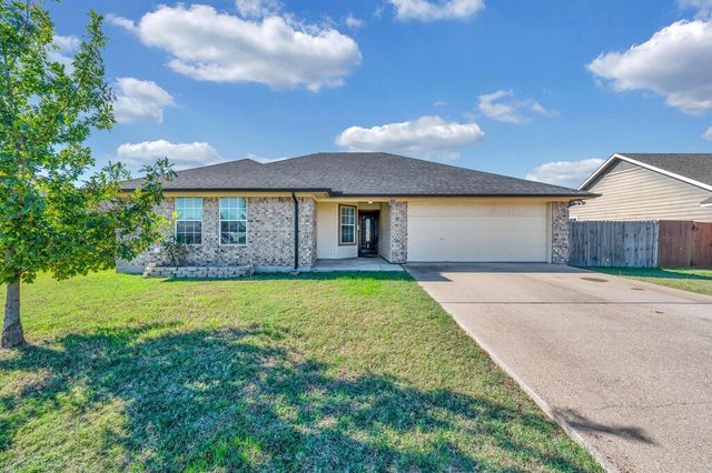 204 Wildcat Drive, Waco, TX 76705