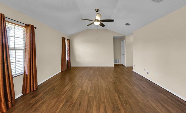 204 Wildcat Drive, Waco, TX 76705