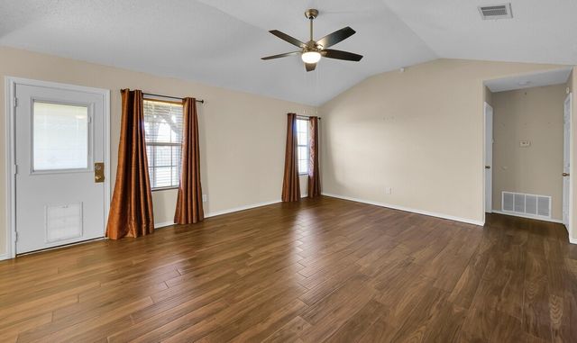 204 Wildcat Drive, Waco, TX 76705