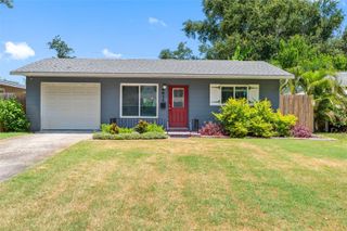 4011 7TH AVENUE N, St Petersburg, FL 33713