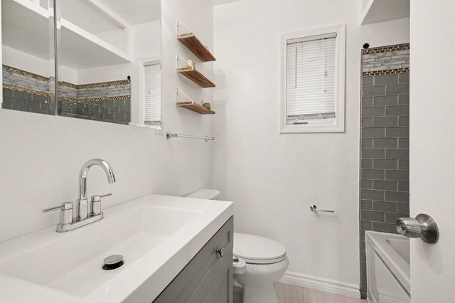 23115 Berdeno Avenue, Hazel Park, MI 48030