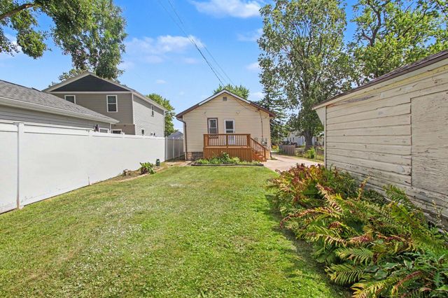 23115 Berdeno Avenue, Hazel Park, MI 48030