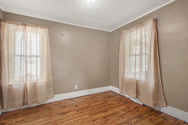 23115 Berdeno Avenue, Hazel Park, MI 48030