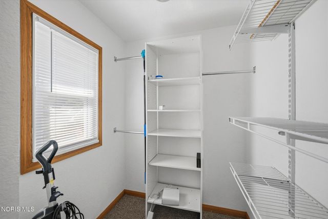 5905 Livingston Drive, Toledo, OH 43613