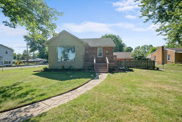 5905 Livingston Drive, Toledo, OH 43613