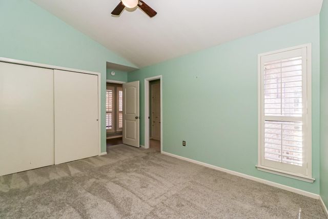 208 Crescent BLF, Lakeway, TX 78734