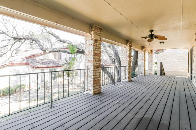 208 Crescent BLF, Lakeway, TX 78734