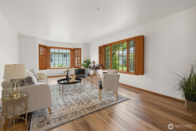 4115 Mitchell Drive, Anacortes, WA 98221