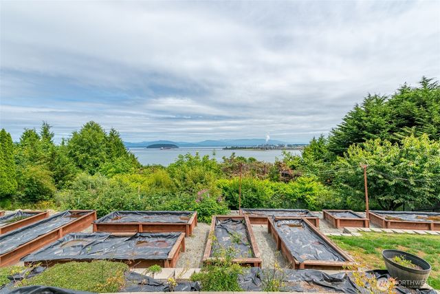 4115 Mitchell Drive, Anacortes, WA 98221