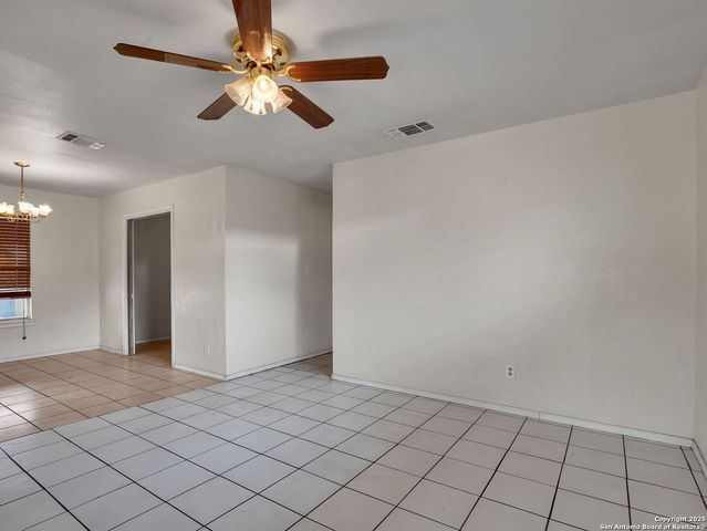 1818 Adamston, San Antonio, TX 78220