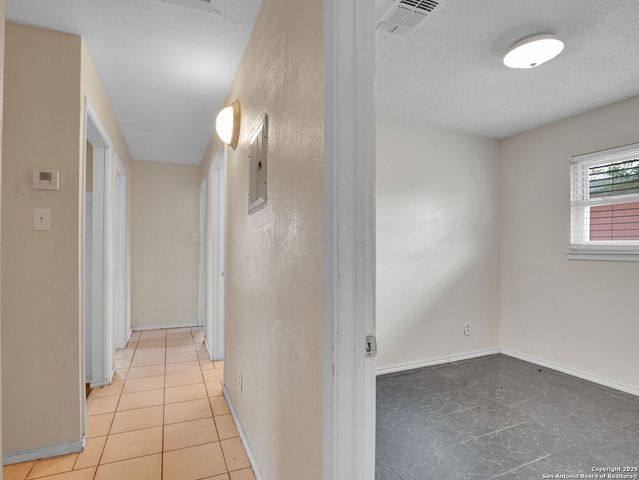 1818 Adamston, San Antonio, TX 78220