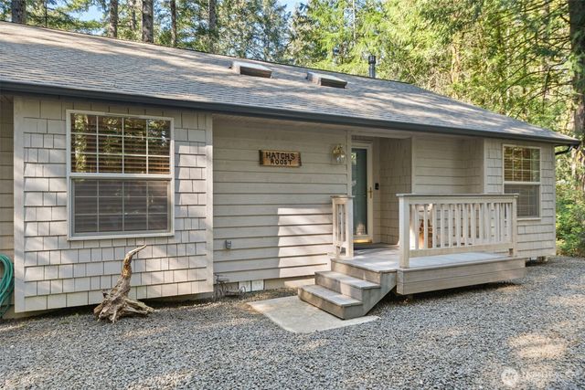 662 E Portage Road, Shelton, WA 98584