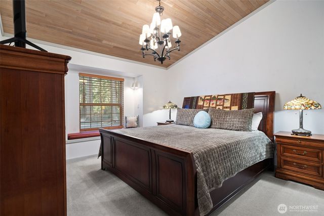 662 E Portage Road, Shelton, WA 98584