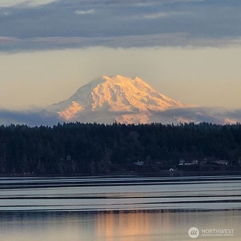 662 E Portage Road, Shelton, WA 98584