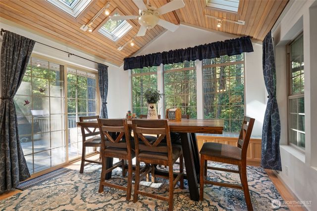 662 E Portage Road, Shelton, WA 98584