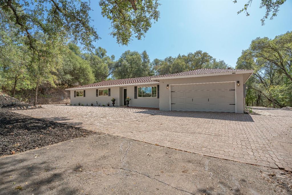 6200 Green Valley Rd, Placerville, CA 95667
