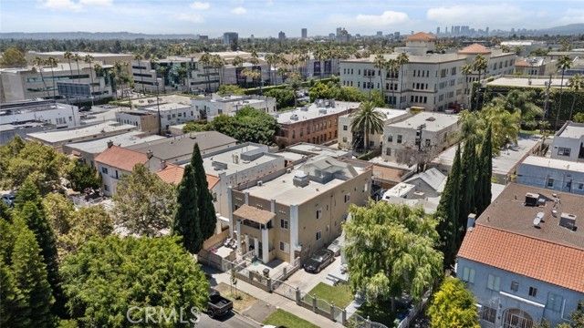 737 N Ridgewood Place, Los Angeles, CA 90038