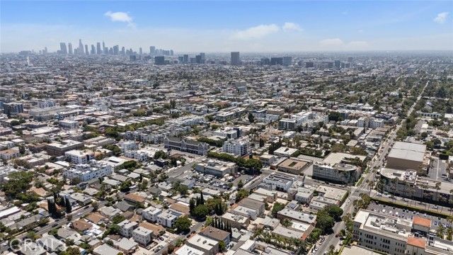 737 N Ridgewood Place, Los Angeles, CA 90038