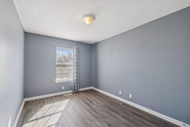 306 Arapaho Dr, Murfreesboro, TN 37128